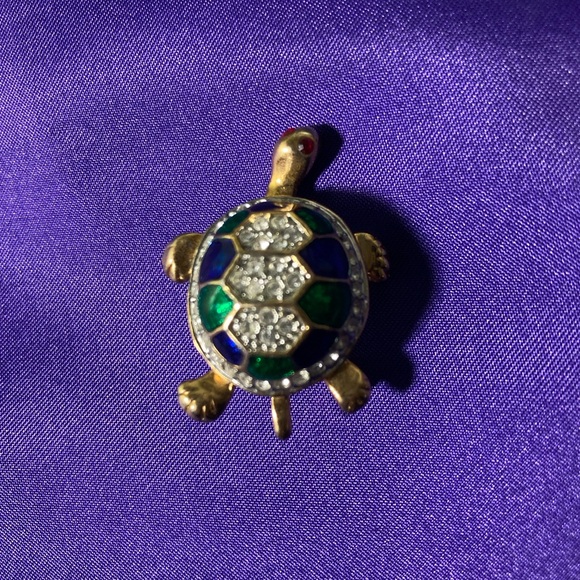 Jewelry - Vintage Turtle Gold-tone Blue/Green Enamel Body Rhinestones Broach with red eyes